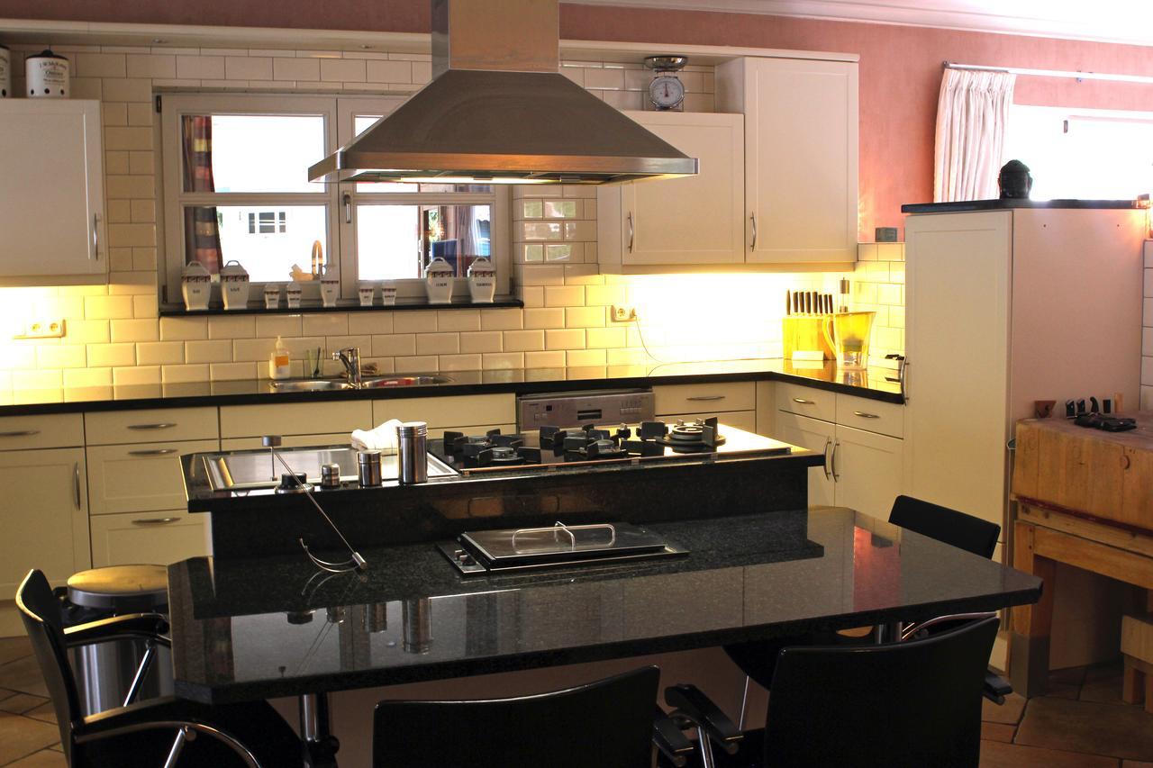 Nieuw-Amsterdam Short Stay Emmen מראה חיצוני תמונה